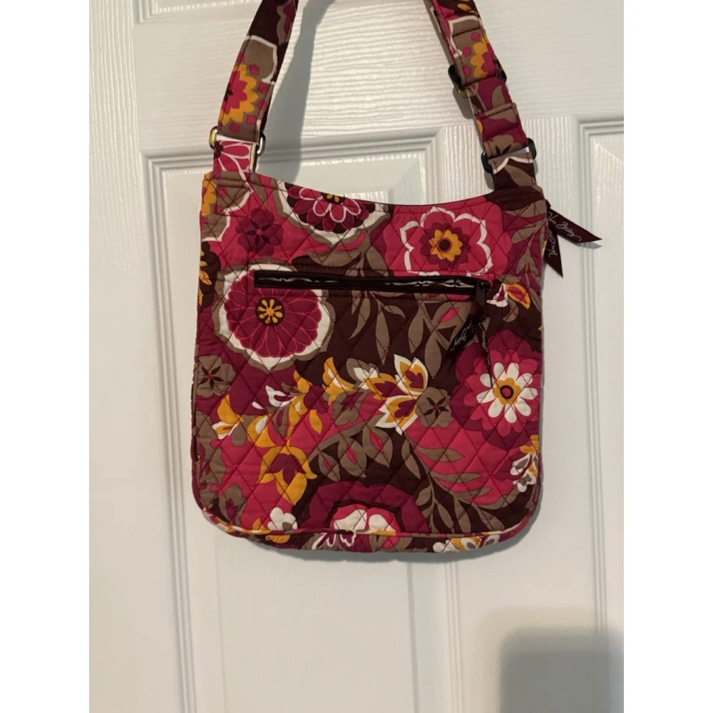 Vera Bradley Women's Hipster Crossbody Purse Carnaby Floral Cranberry 10x11 EUC